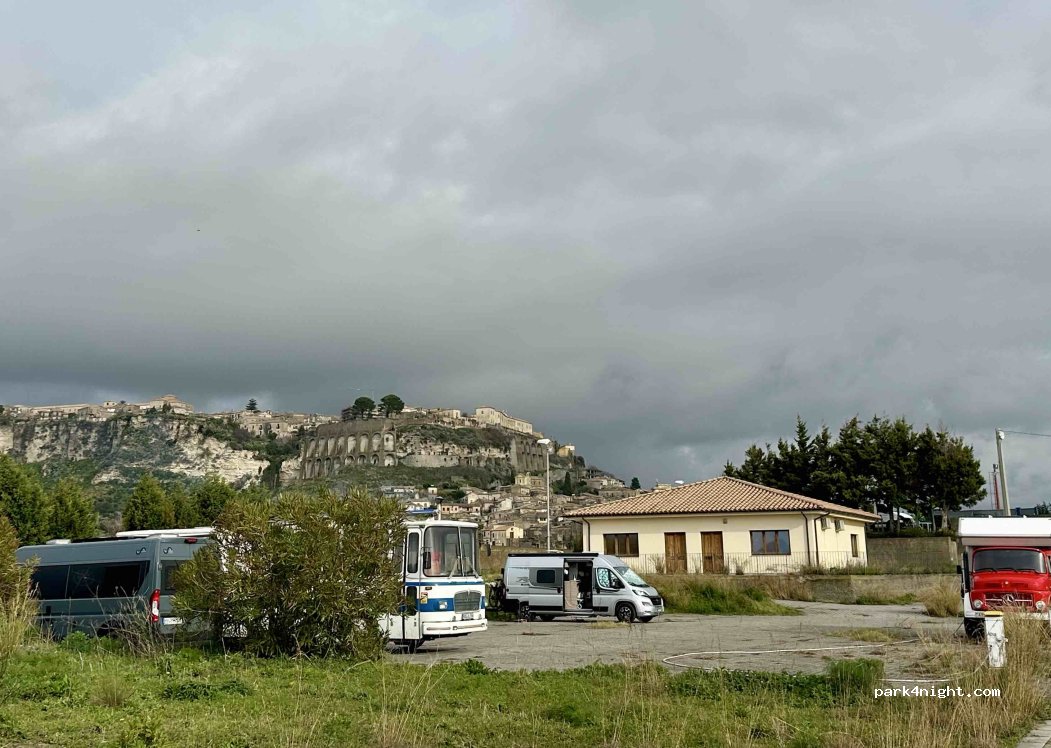 (89040) Gerace - Contrada Barbara — foto 2