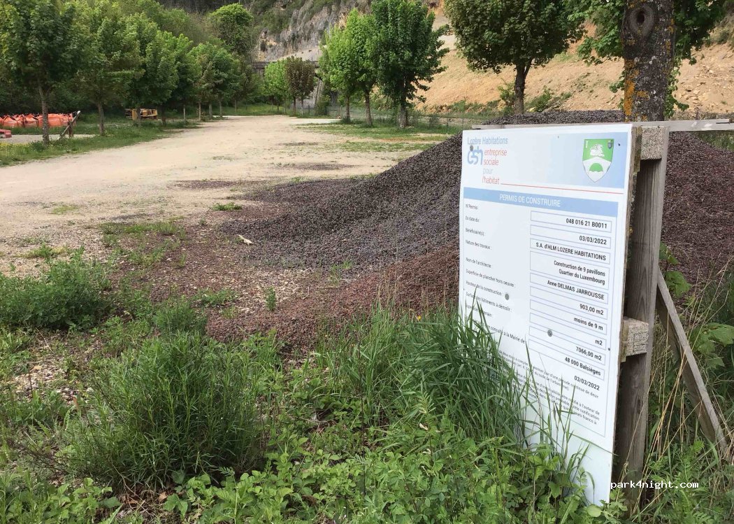 (48000) Balsièges - 308 Avenue de la Gare — foto 2