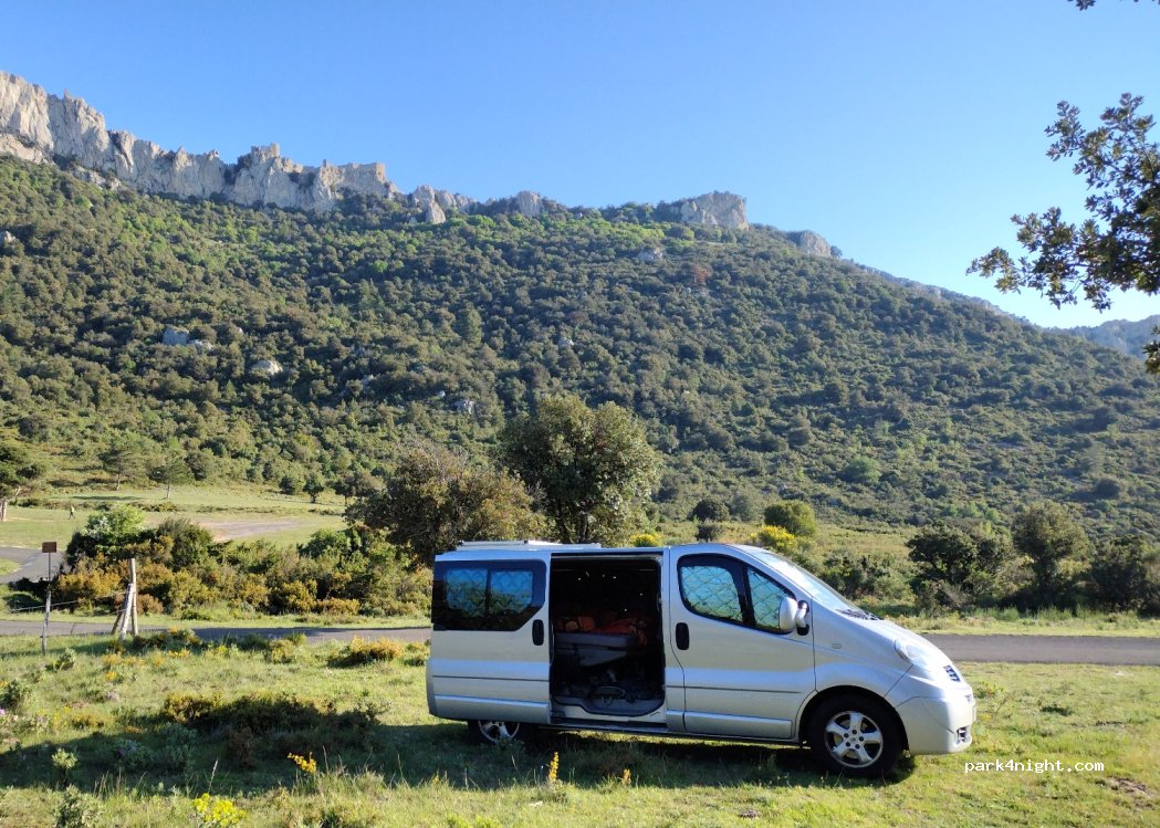 (11350) Duilhac-sous-Peyrepertuse - — foto 2