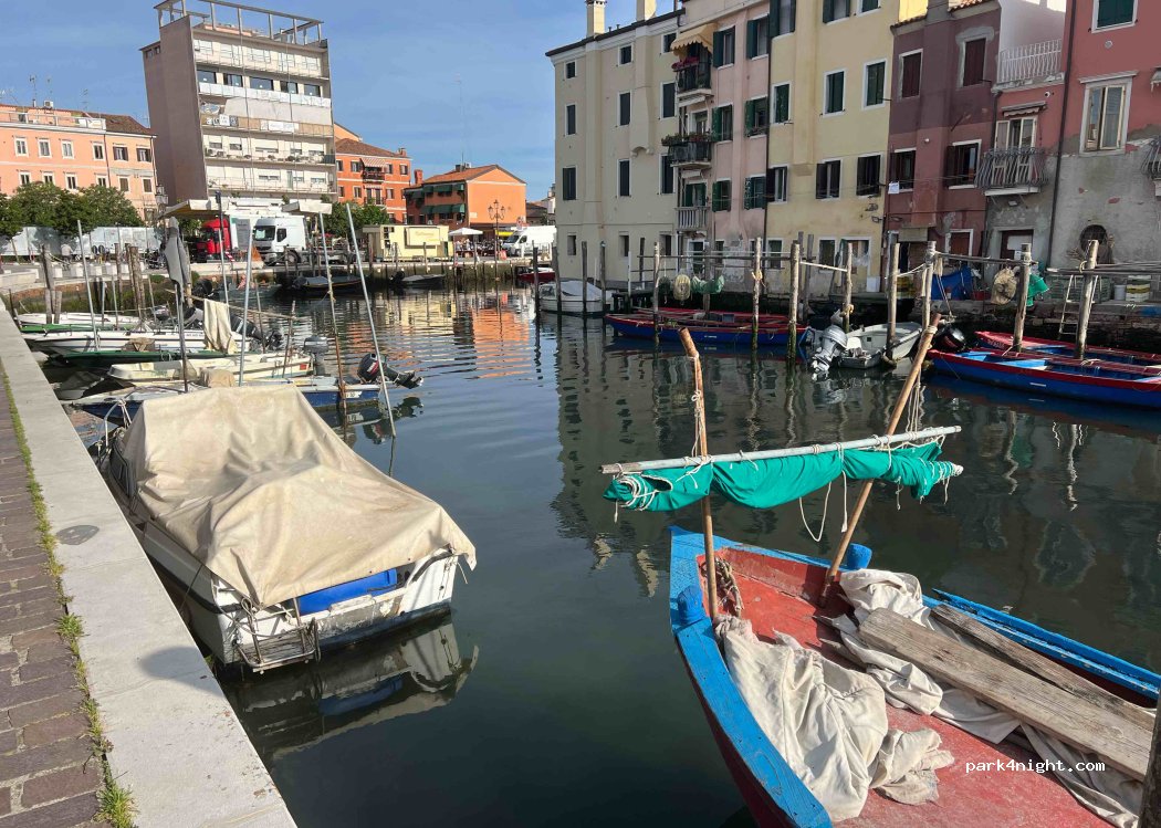 (30015) Chioggia - 1 Campo Guglielmo Marconi — foto