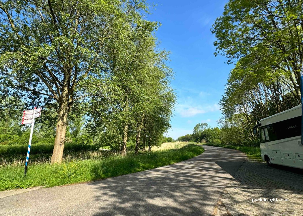 (8219) Lelystad - — foto