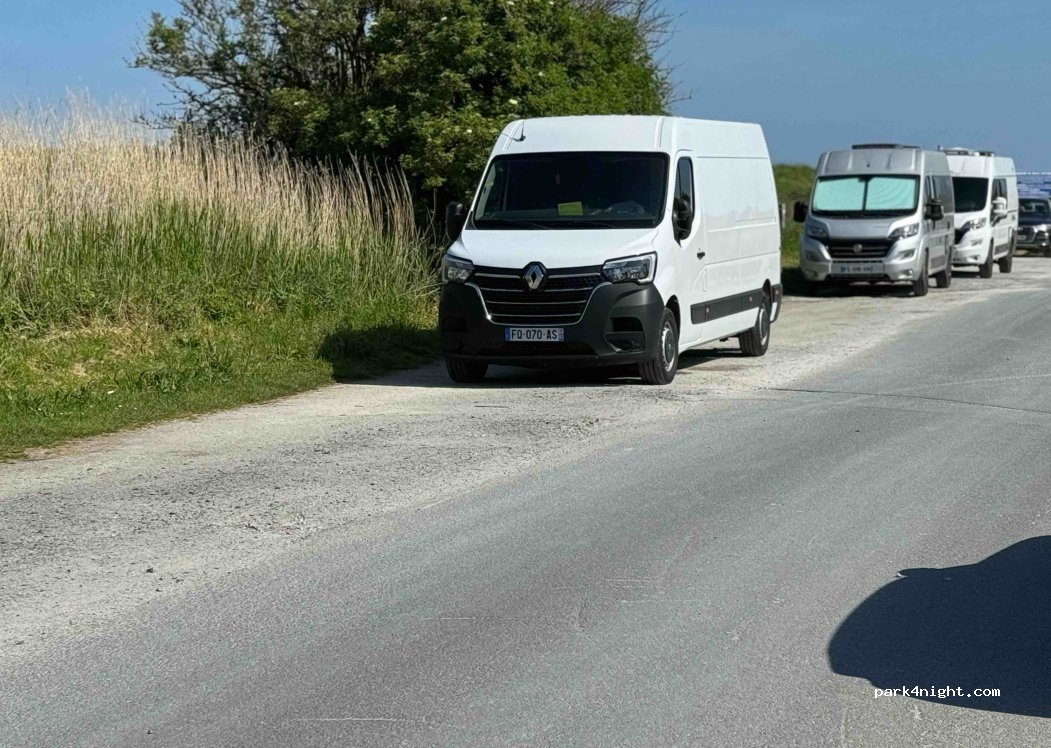 (14470) Graye-sur-Mer - 8 Avenue du Général de Gaulle — foto