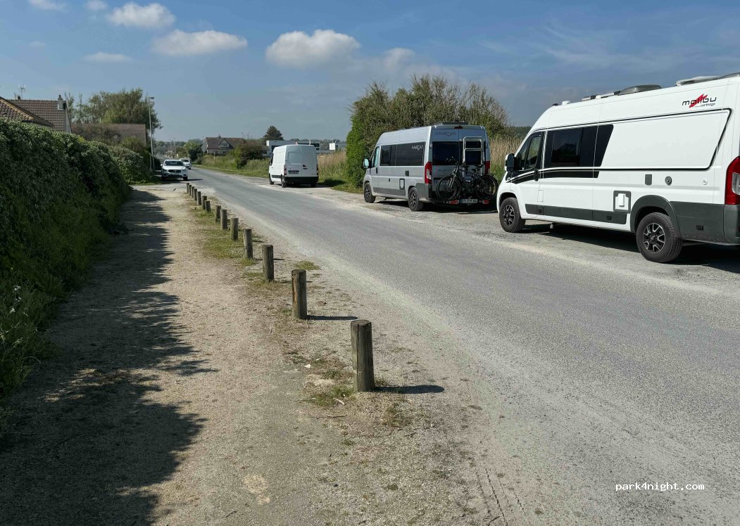 (14470) Graye-sur-Mer - 8 Avenue du Général de Gaulle — foto 2