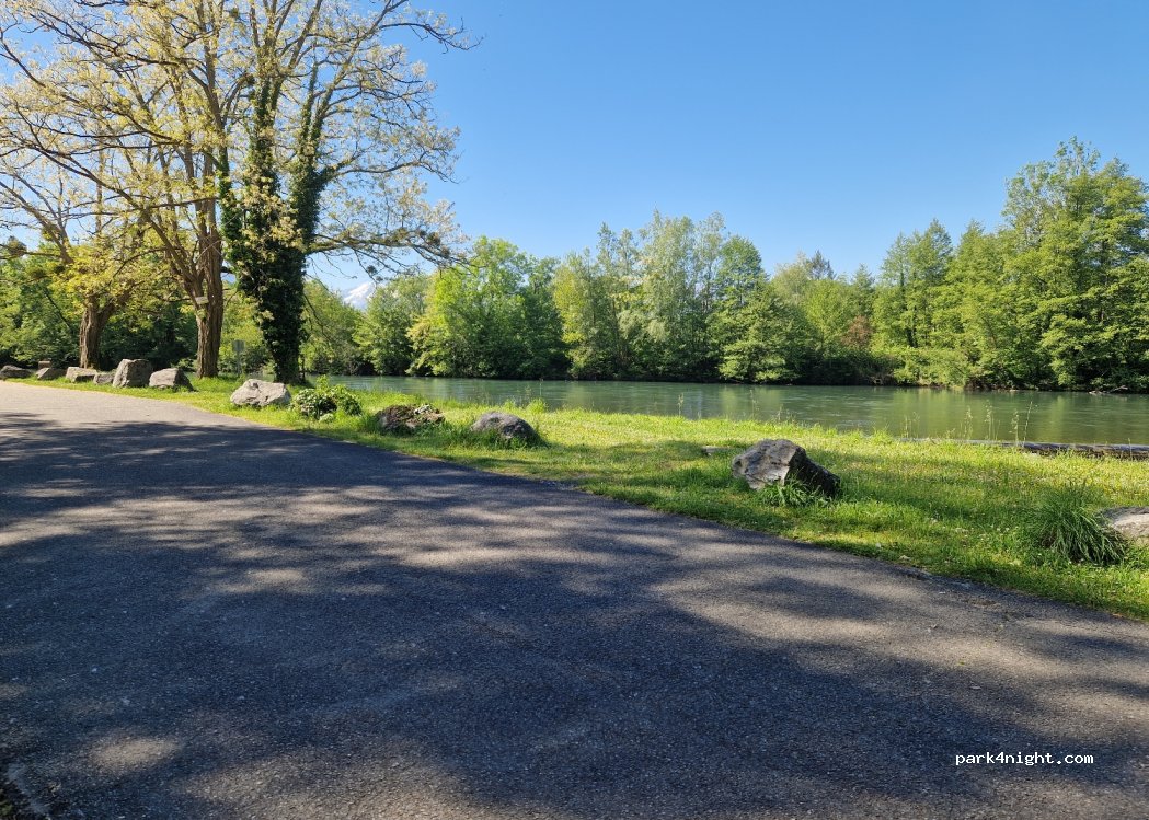 (64800) Nay - 1 Rue du Tennis — foto