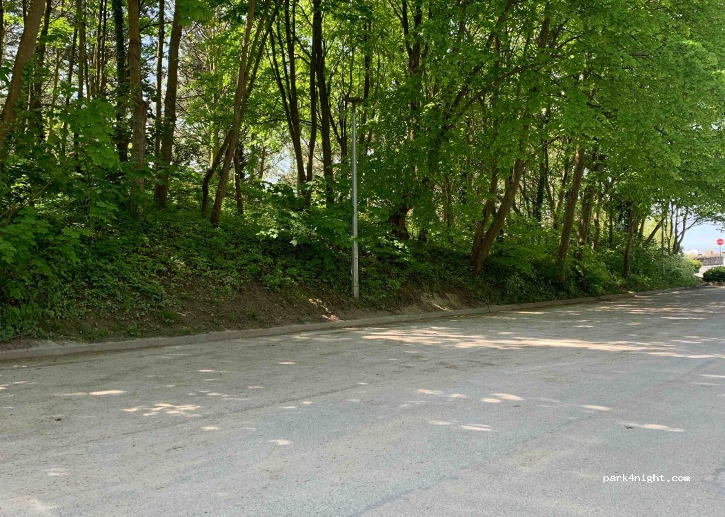 (62126) Wimille - 8 Rue du Cimetière — foto