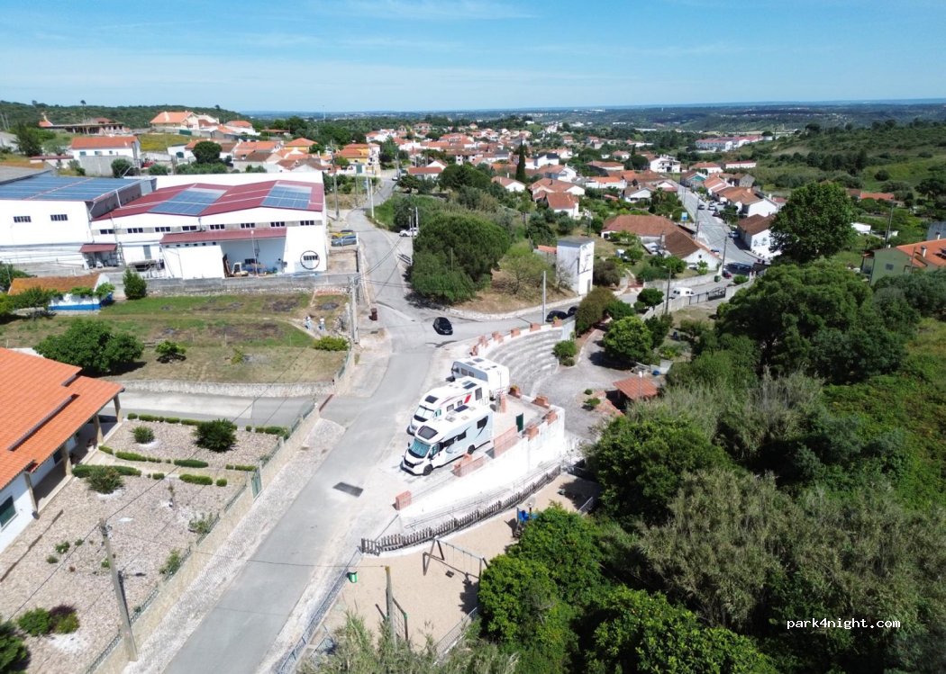 Área de Serviço de Autocaravanas e BTT — foto 3
