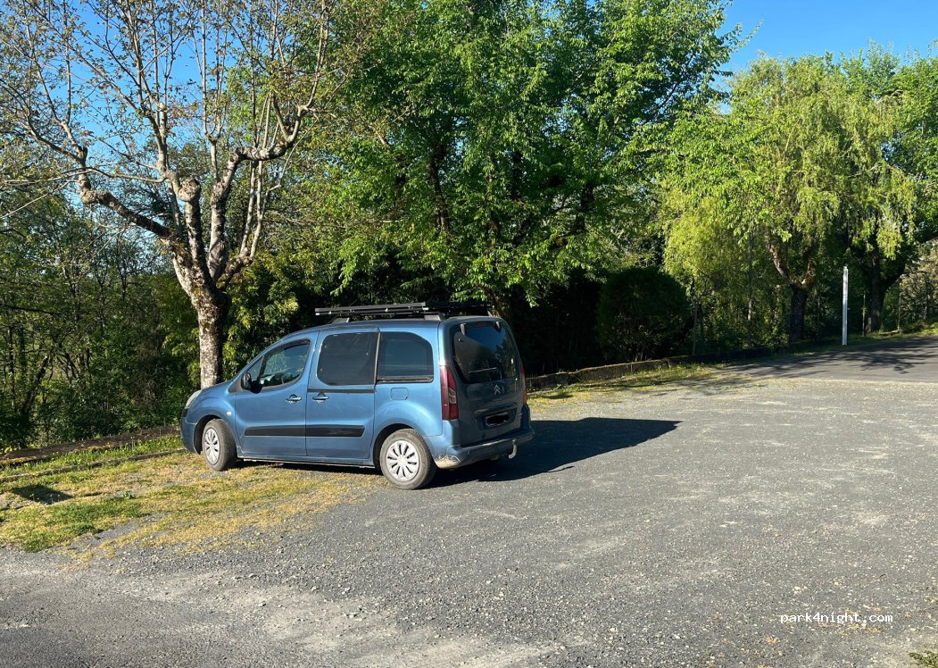 (24290) Les Farges - 579 Route du Tilleul — foto