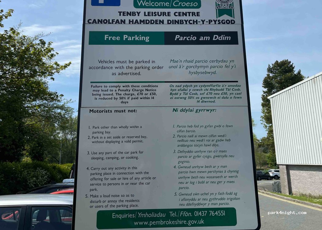 (SA70 8DU) Tenby - Marsh Rd — foto