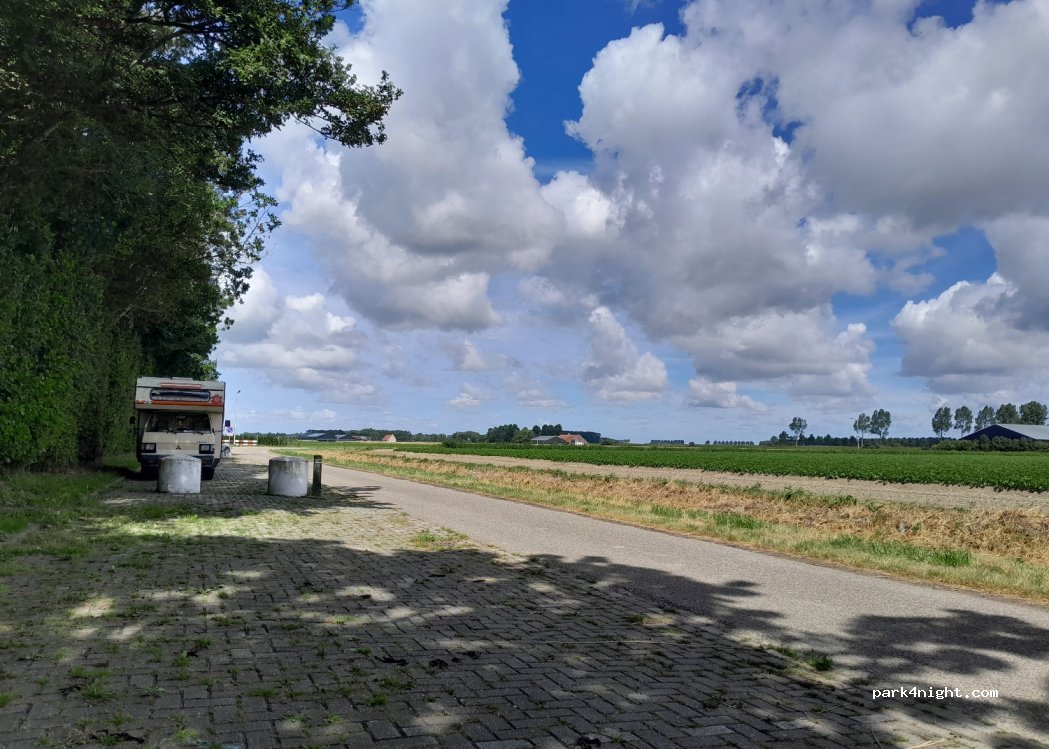 (3244 LD) Nieuwe-Tonge - 2 Battenoordseweg — foto 3