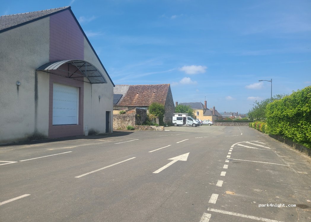(53270) Torcé-Viviers-en-Charnie - 108 Le Bourg — foto