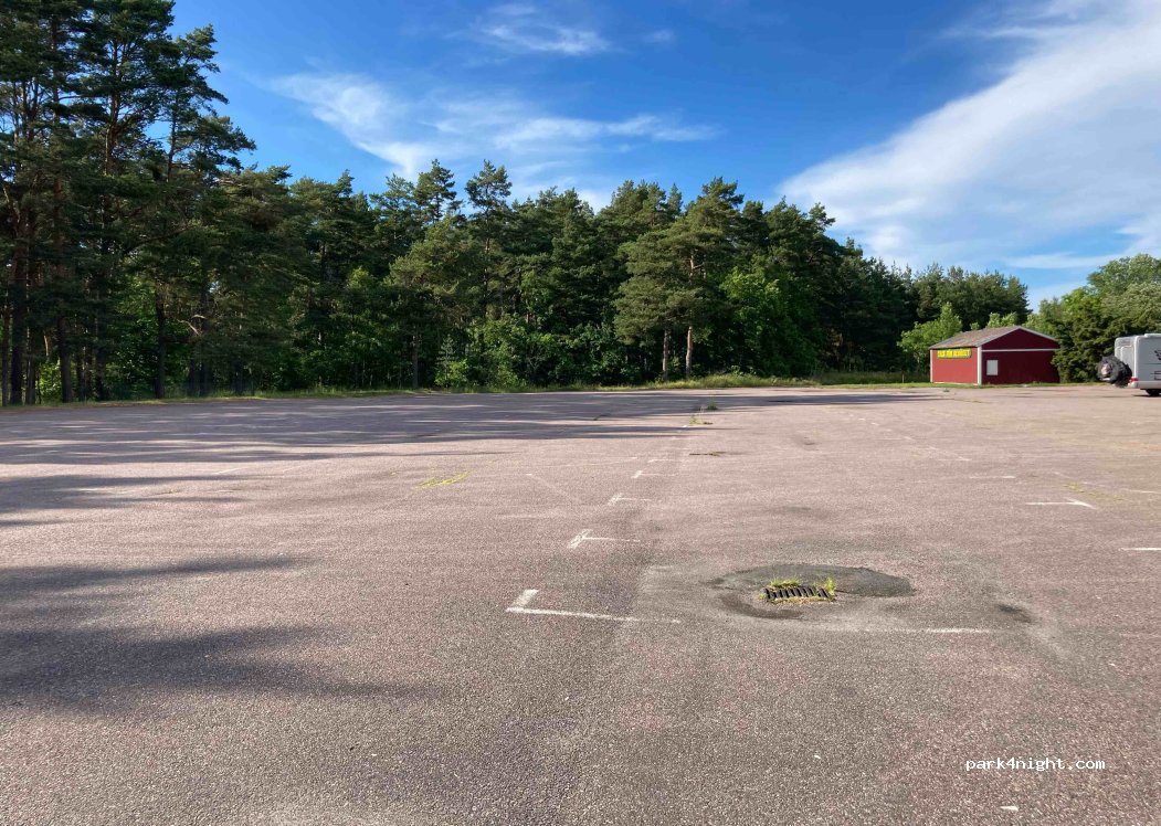 (387 71) Löttorp - 9 Gaxa Skoggata — foto