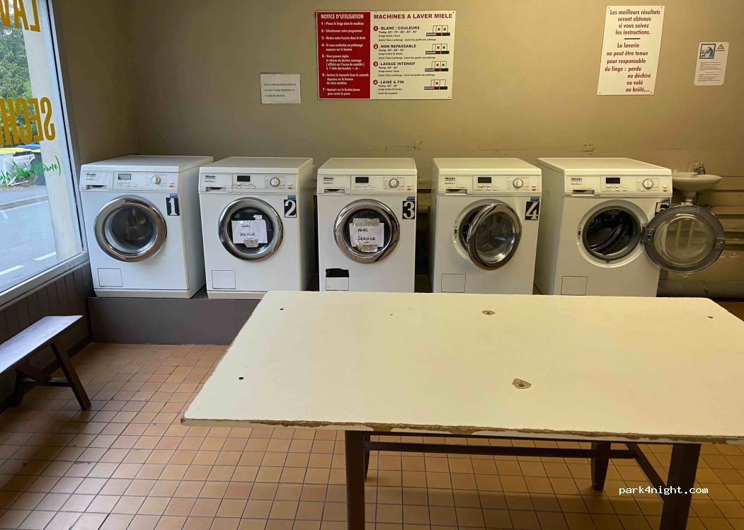 (17000) La Rochelle - 54 Rue du Stade — foto 4