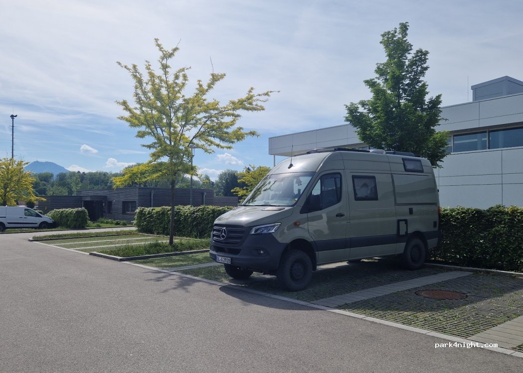 (83395) Freilassing - 9 Aumühlweg — foto