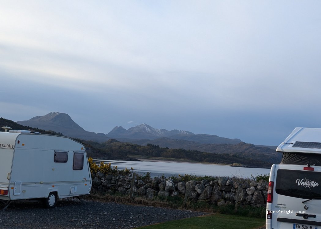 (IV21 2BD) Gairloch - A832 — foto 5