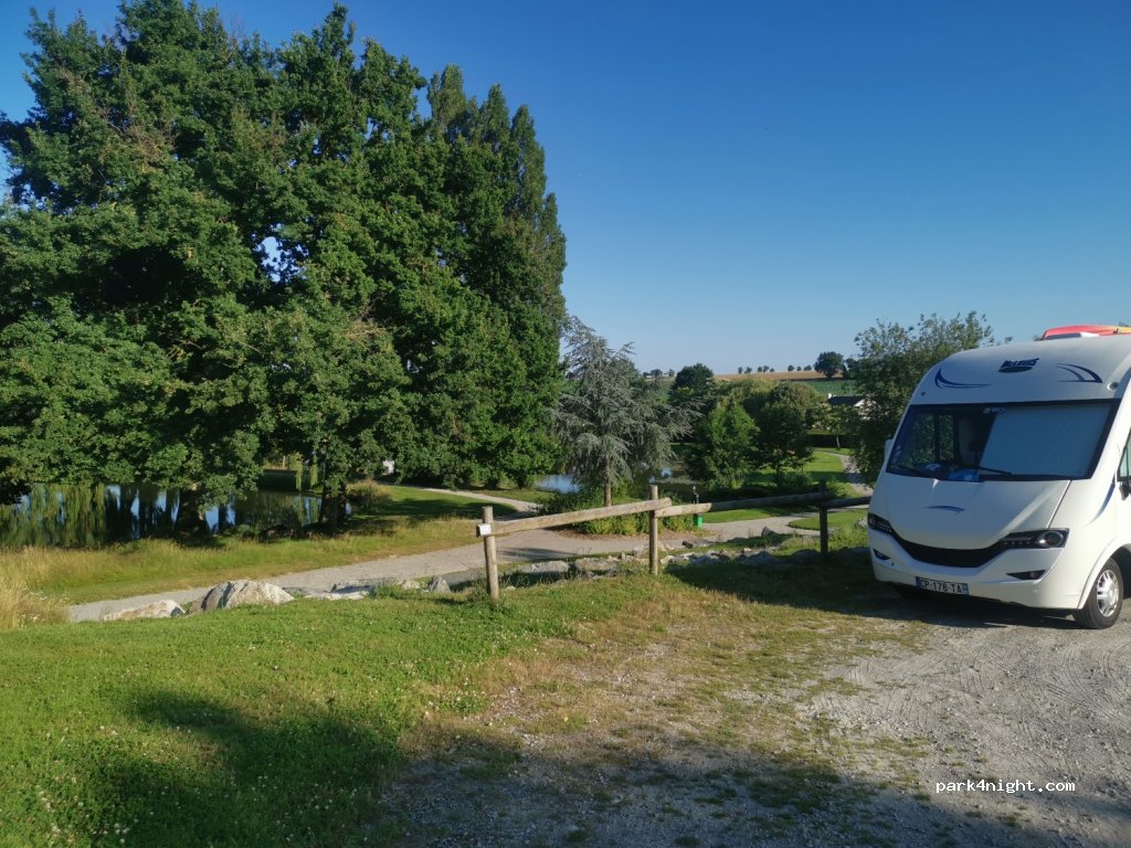 (53800) Saint-Martin-du-Limet - Route de Nantes — foto 3