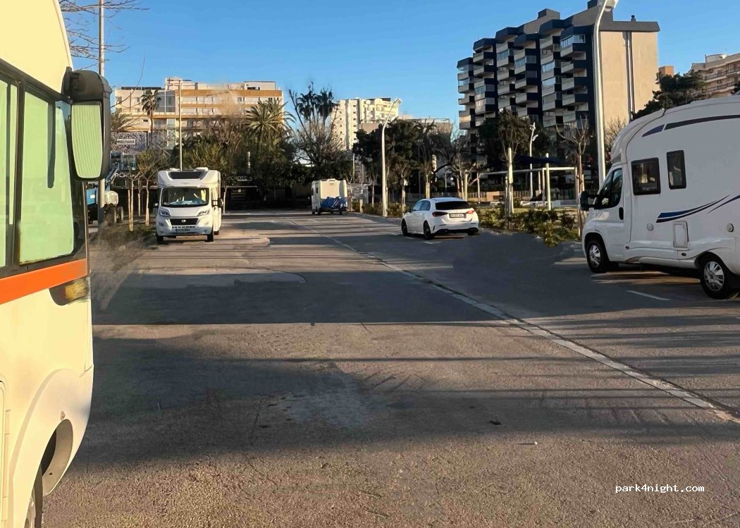 (46730) Grau i Platja - 11 Carrer de Legazpi — foto 4