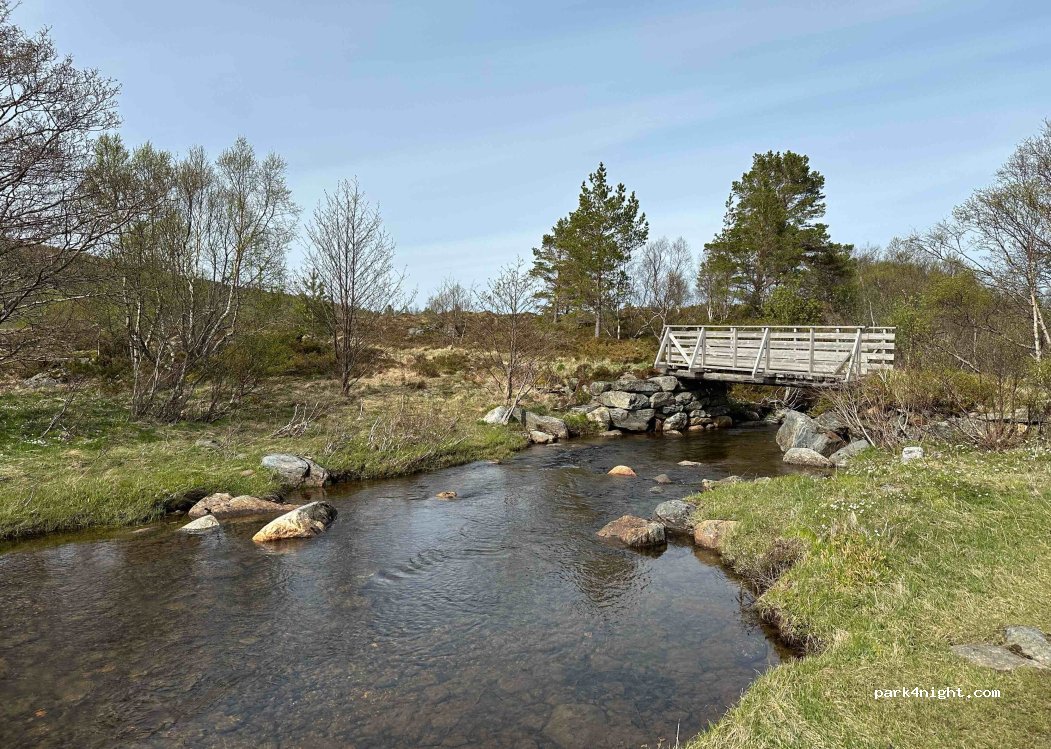 (6493) Lyngstad - 250 Gådalsvegen — foto 2