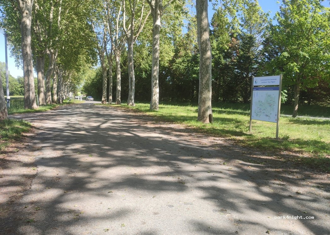 (81220) Guitalens-l'Albarède - Chemin de la Brulio — foto 2