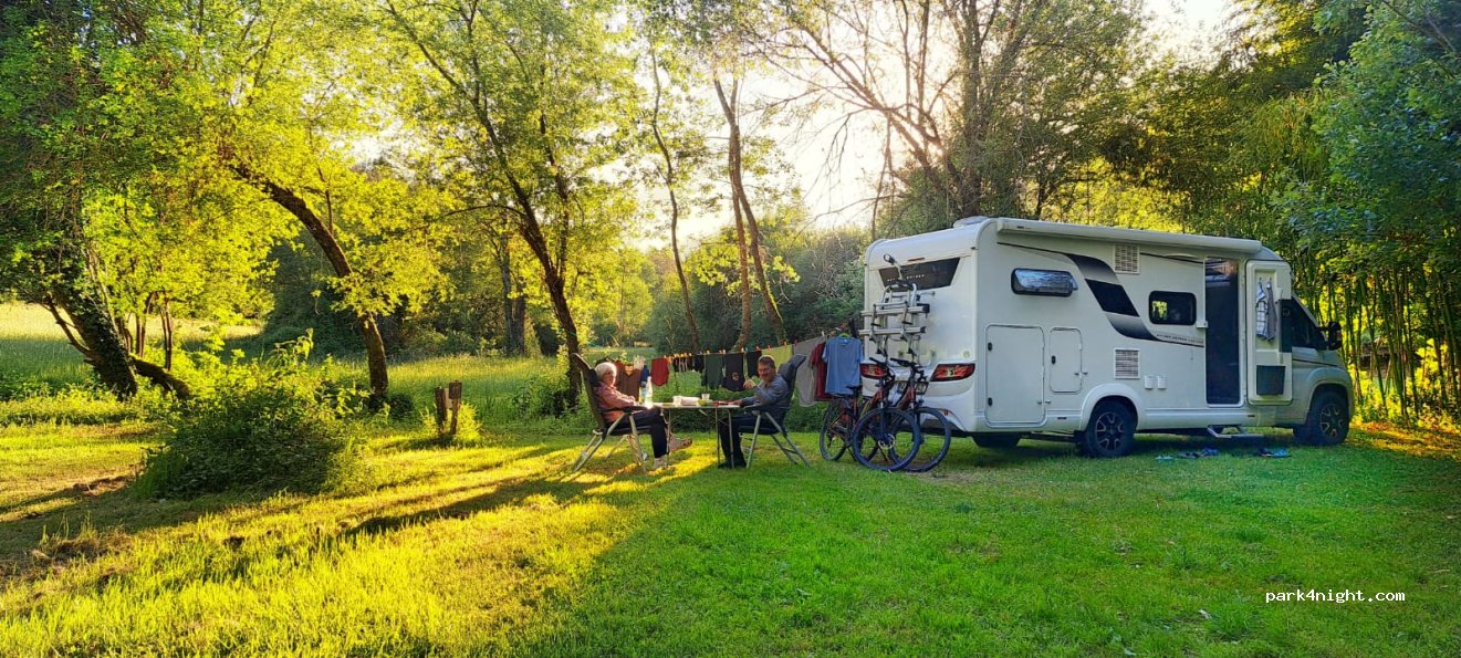 Camping La Combe — foto
