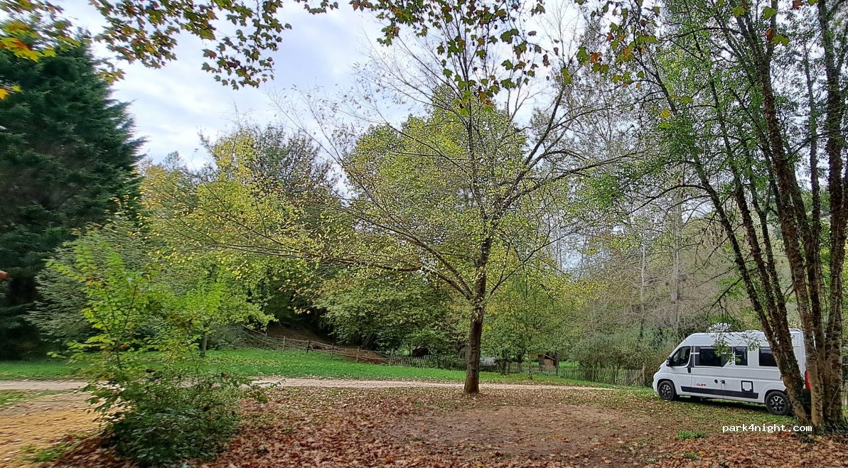 Camping La Combe — foto 2