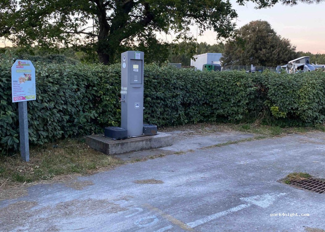 (33680) Lacanau - 8 Route de l'Atlantique — foto 2