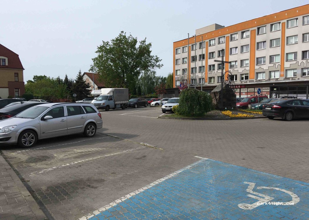 (19-300) Ełk - 12 Plac Katedralny — foto 2