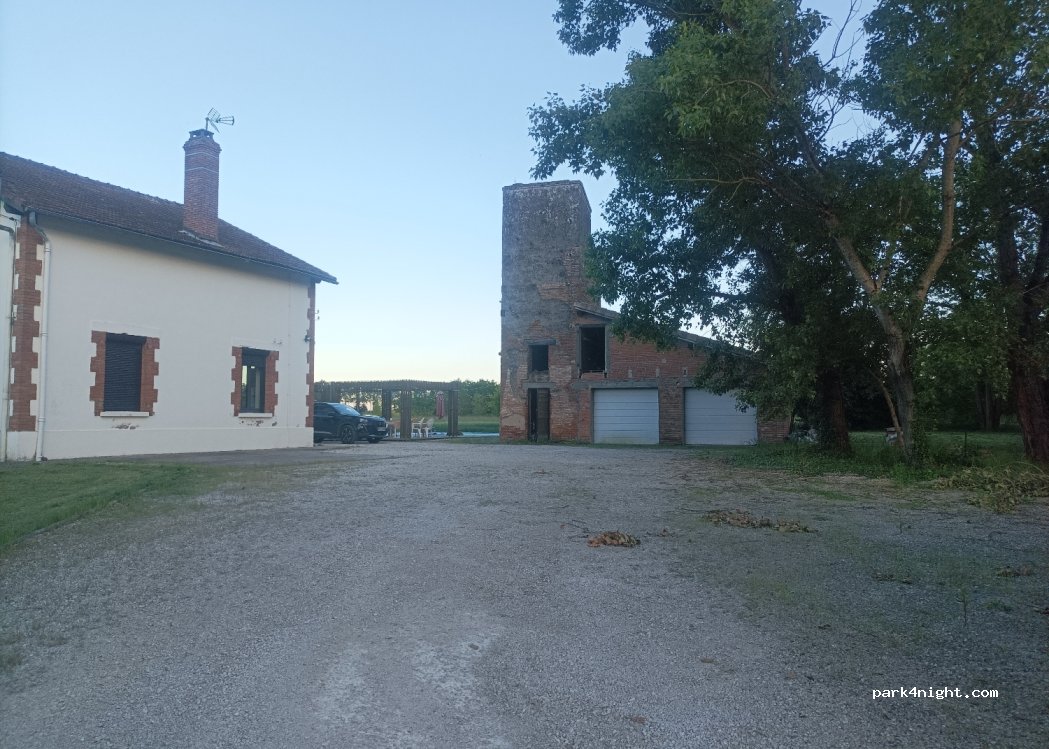 (82130) Villemade - 601-31 Chemin du Palais — foto 3