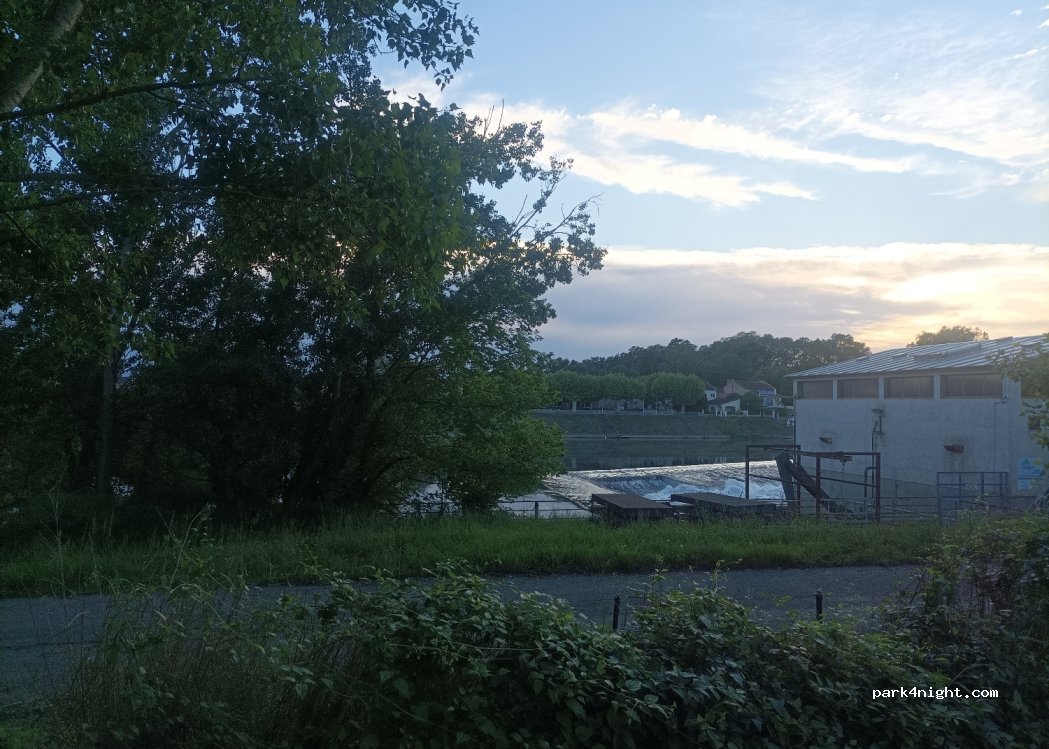 (82130) Villemade - 601-31 Chemin du Palais — foto 4