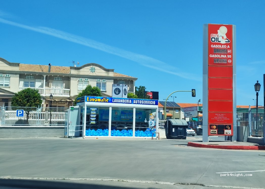 (18195) Cúllar Vega - Sn Avenida Andalucía — foto