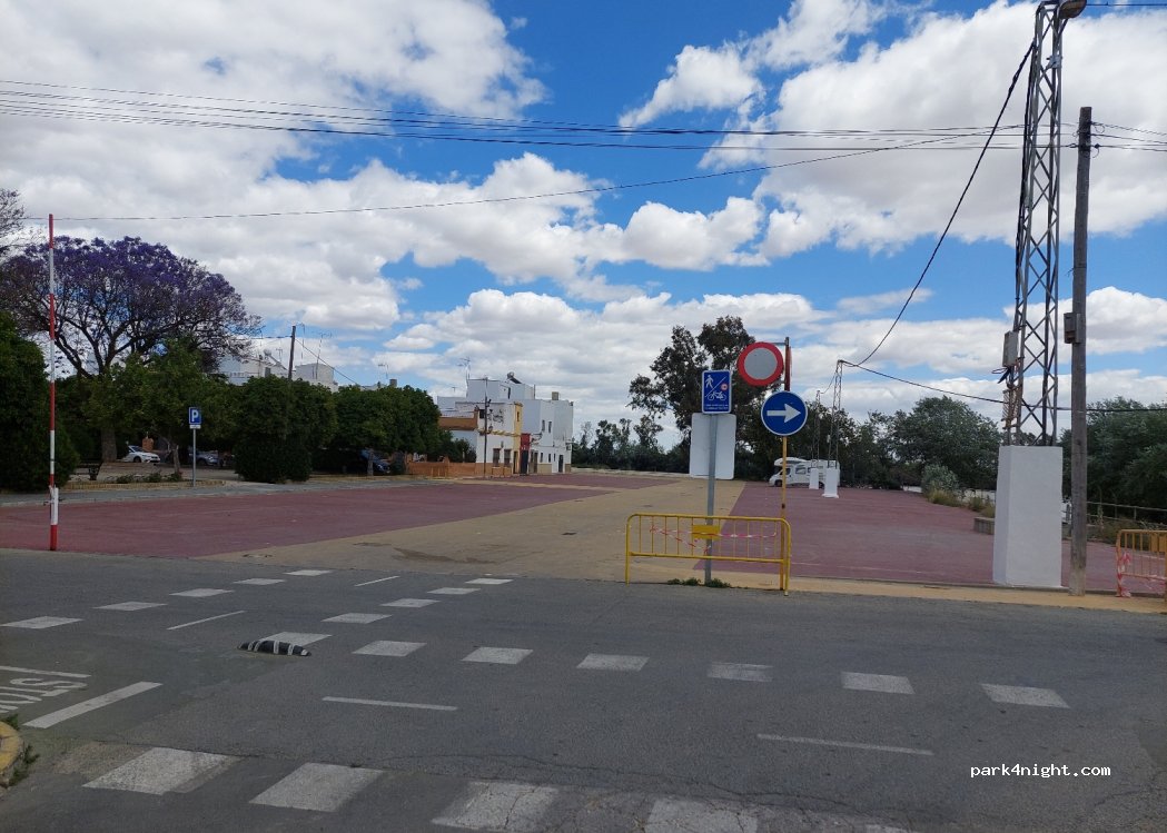 (41100) Coria del Río - 1993 Calle Anguila — foto 4