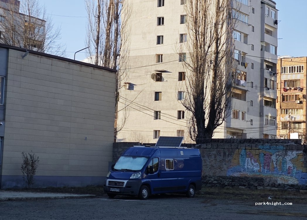 (3903) Dilijan - Tsaturyan St — foto 3