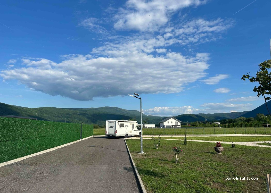 () Golubić - — foto 2