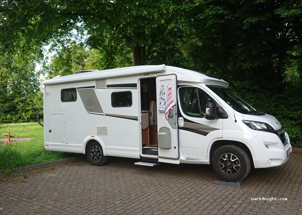 (41352) Korschenbroich - 44 Johannes-Büchner-Straße — foto