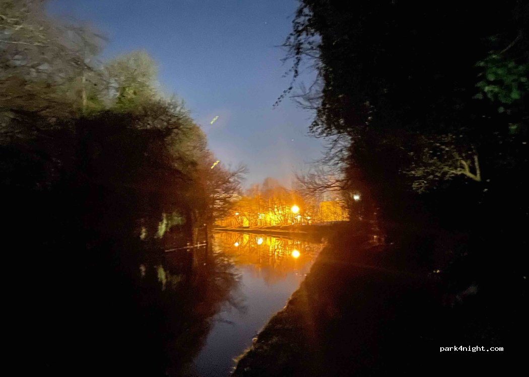 (WF14 8LU) Mirfield - Lowlands Road — foto 5