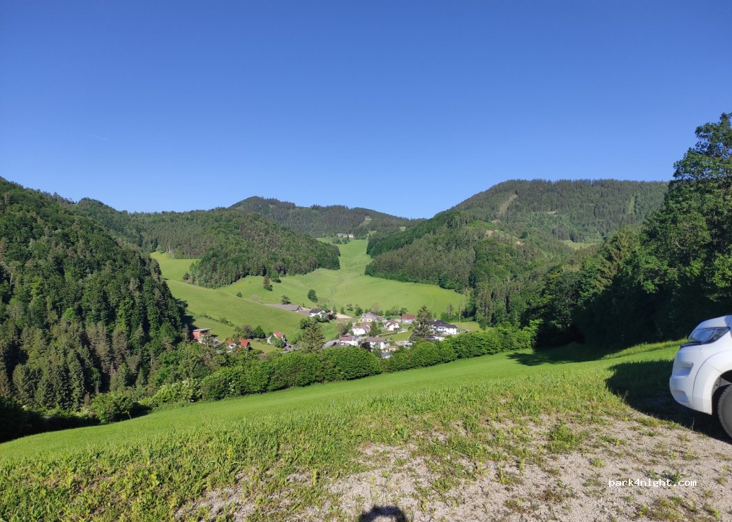 (3264) Reinsberg - 40 Burggasse — foto