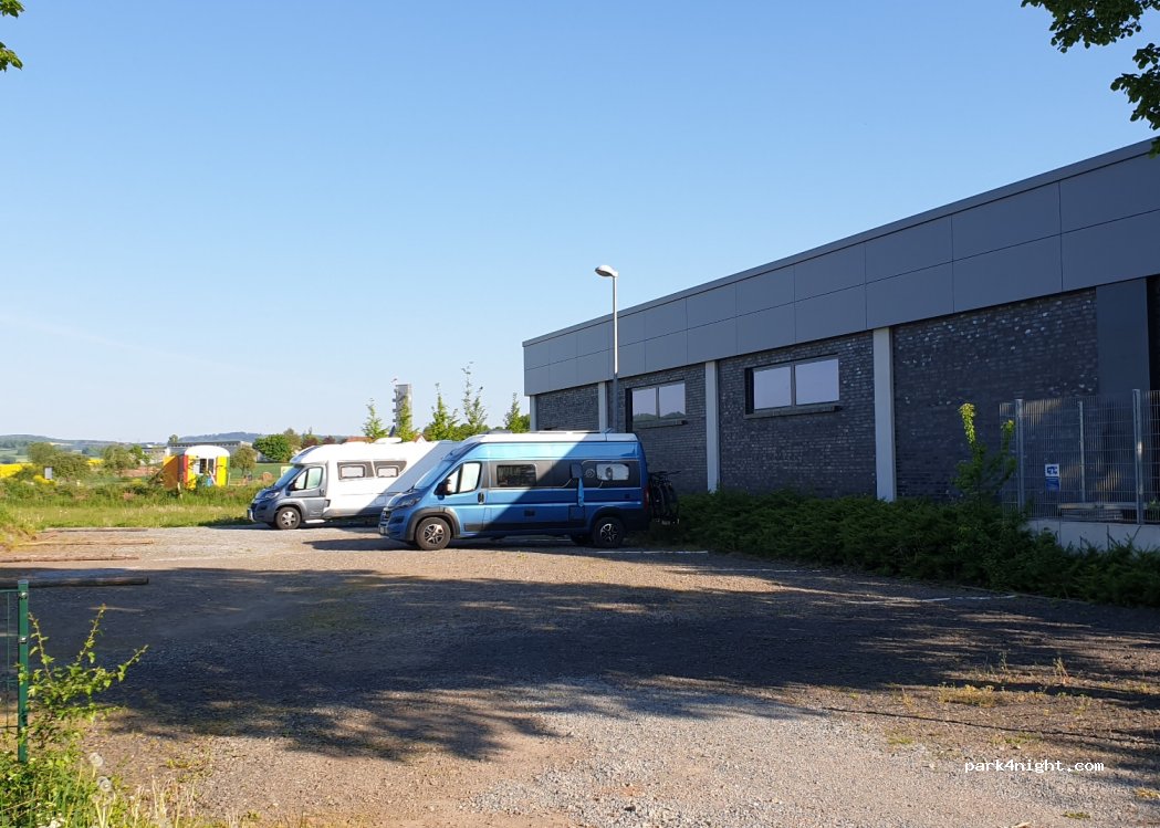 Wohnmobilstellplatz Korbach — foto 2