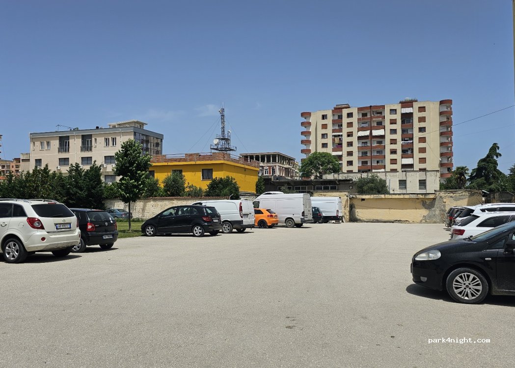 (9301) Fier - Rruga Llambi Bego — foto 2