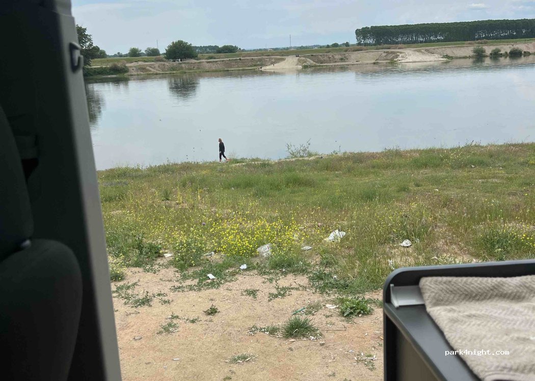 (22100) İstasyon - — foto