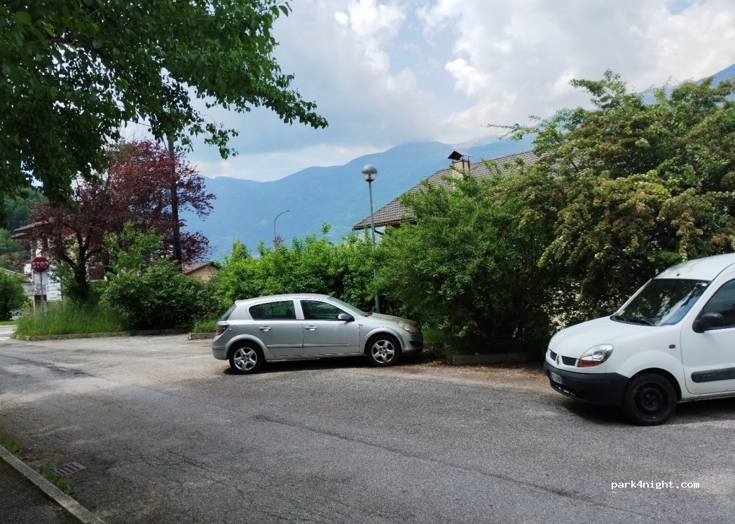 (38051) Borgo Valsugana - 21 Via Giamaolle — foto