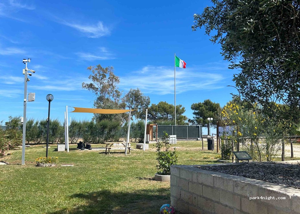 Baia Pizzomunno Sosta Camper Vieste — foto 2