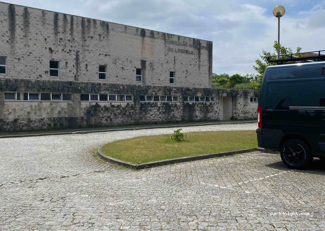 (4815) Lordelo - 75 Rua de Enxudres — foto 2