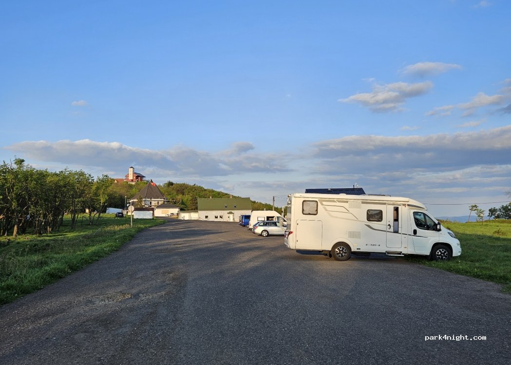 (417 41) Teplice - Unnamed Road — foto