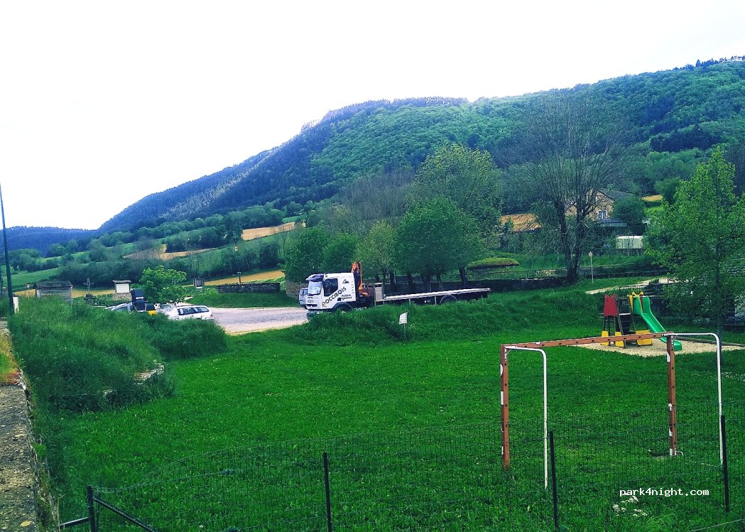 (48500) La Canourgue - 5 Route de la Vallée — foto 2