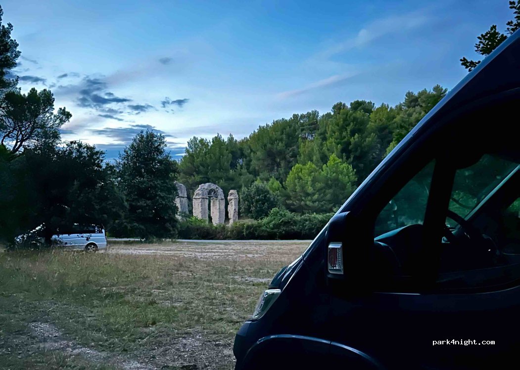 (13650) Meyrargues - 1 Chemin du Passage de l'Étroit — foto 4