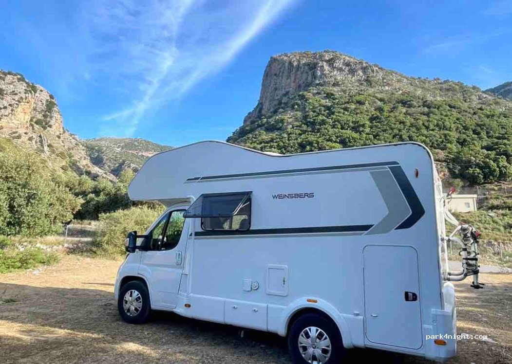 (700 05) Chersonisos - Unnamed Road — foto