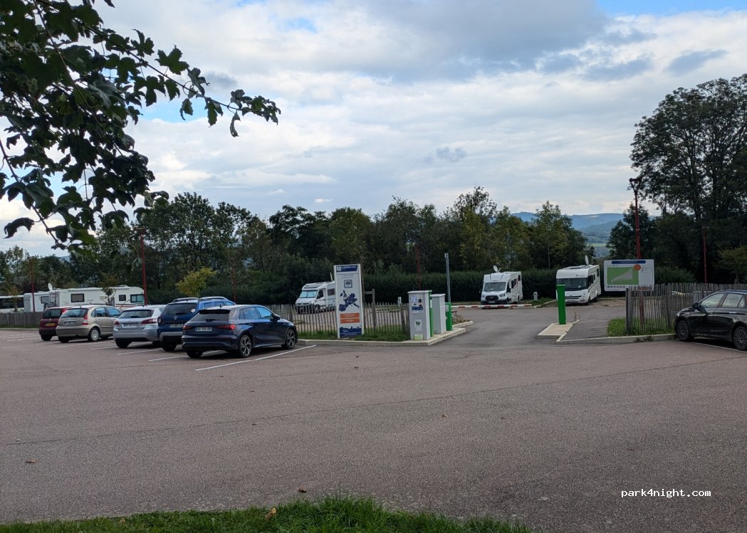 Aire de Château-Chinon — foto 3