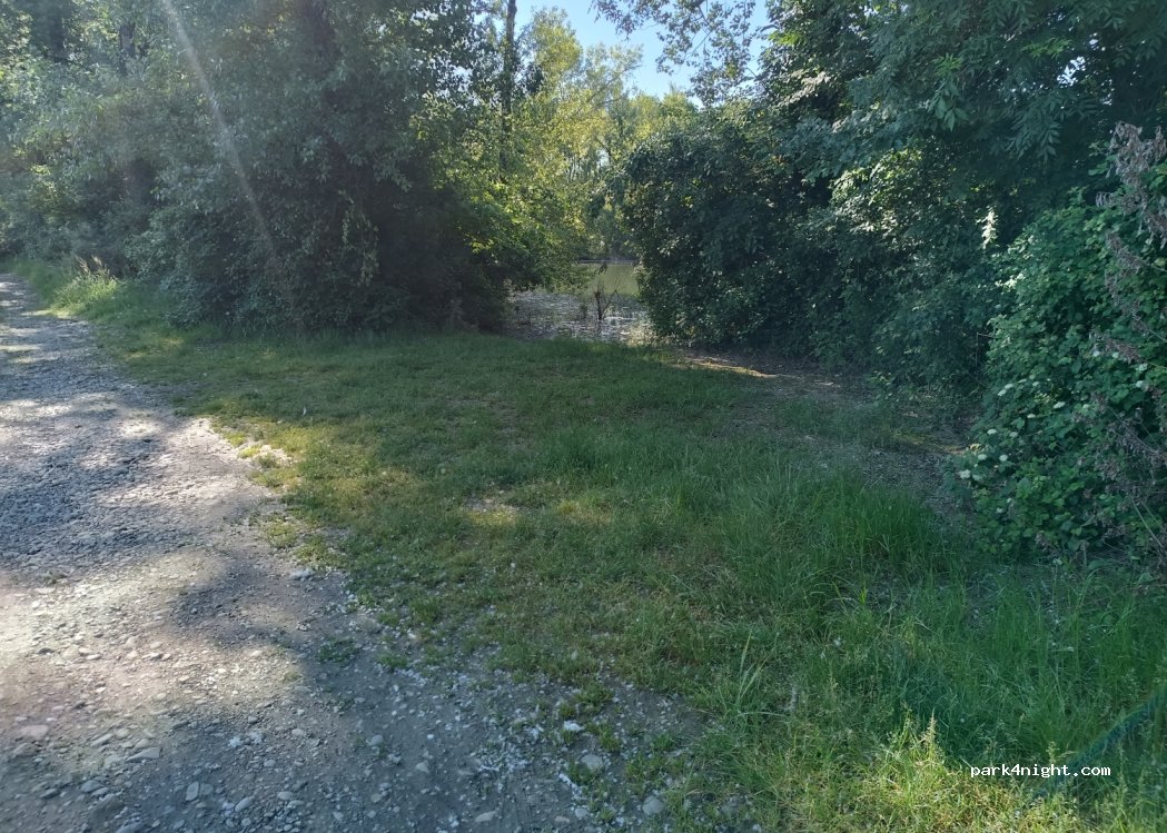(32400) Cahuzac-sur-Adour - Unnamed Road — foto