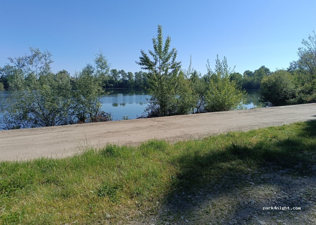 (32400) Cahuzac-sur-Adour - Unnamed Road — foto 2