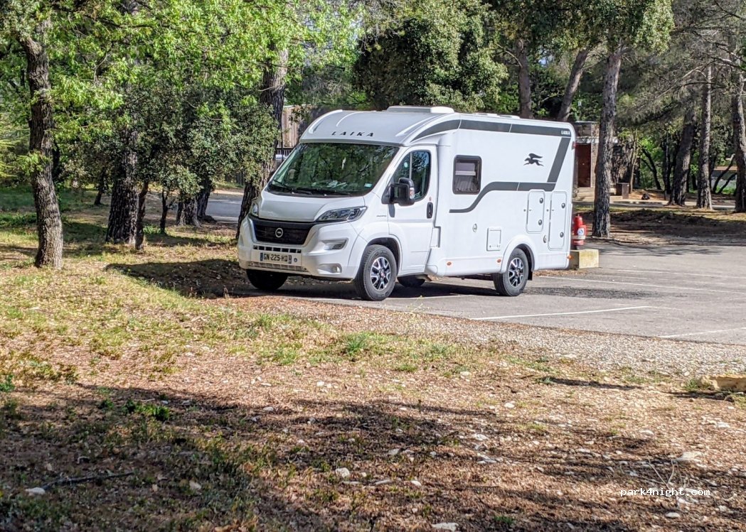 (13770) Venelles - 6398 Chemin de la Bosque — foto 2