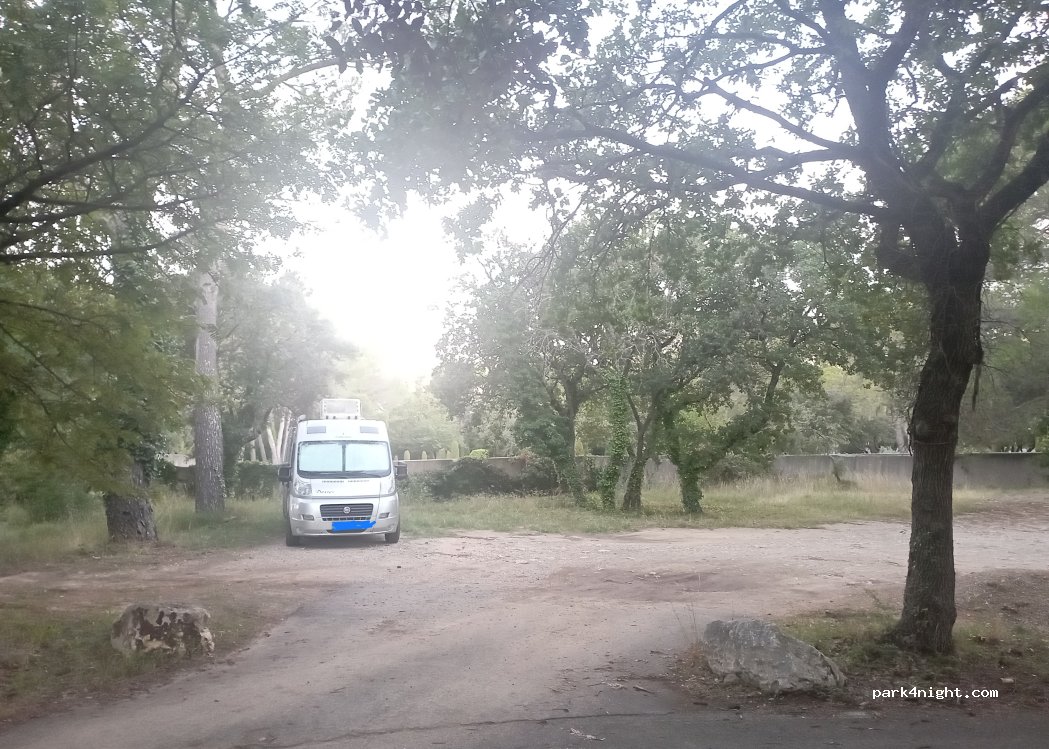 (13770) Venelles - 6398 Chemin de la Bosque — foto 4